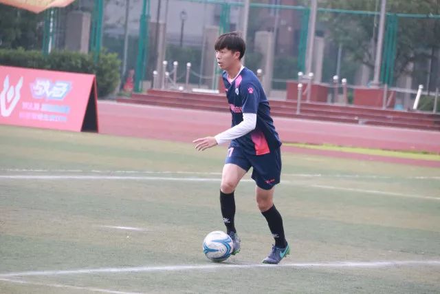 重庆人均体育场地面积3.35平方米 经常性参加体育锻炼人数比例达49.57%