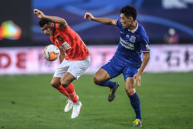 阿斯报：拜仁关注24岁哥伦比亚门将米尔